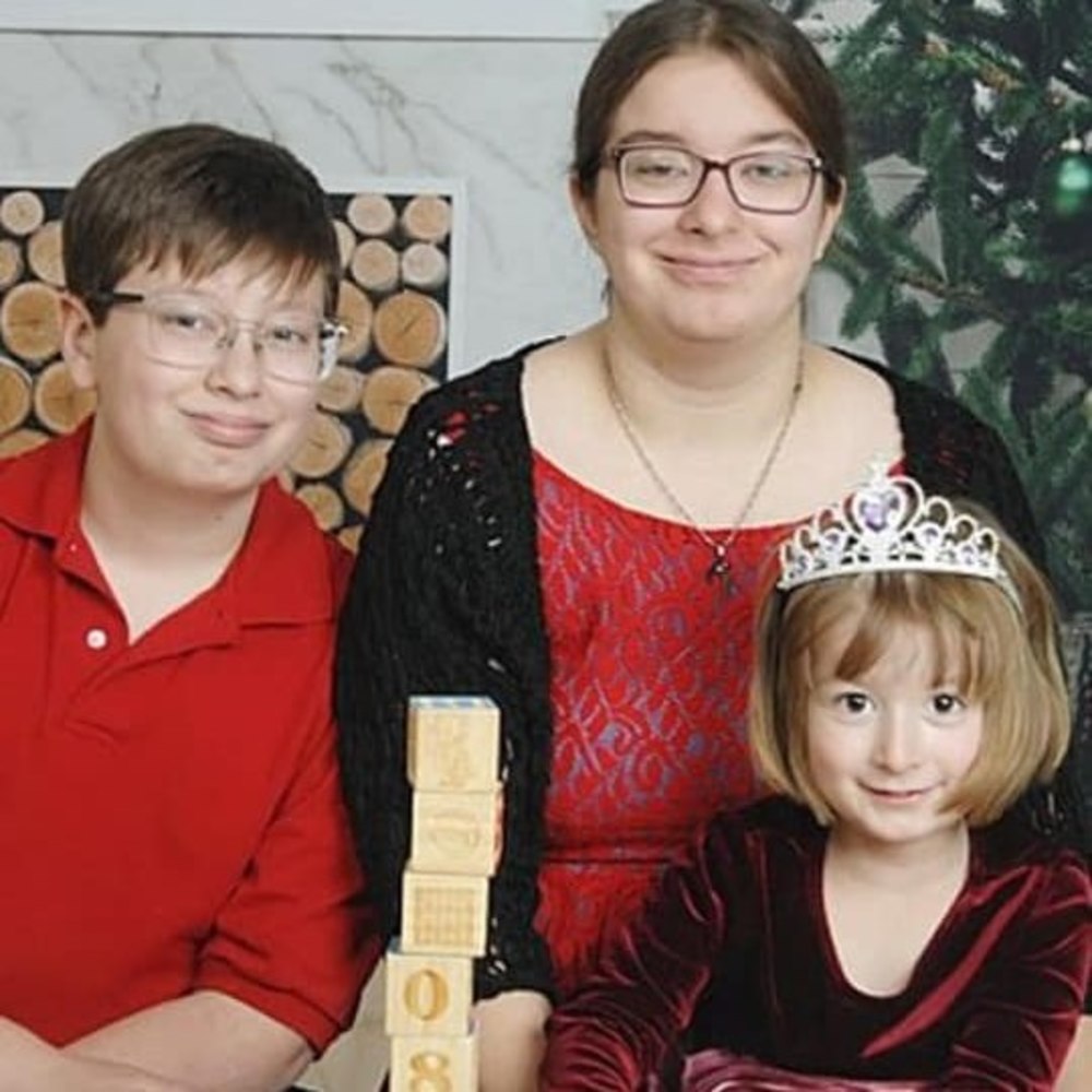 Meet your Posher, Carrie